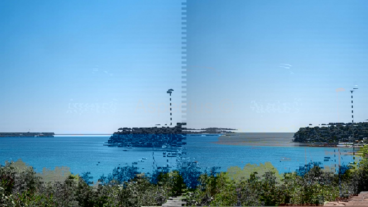 Mansardno stanovanje s panoramskim pogledom na morje, Pulj, Stoja | Istra