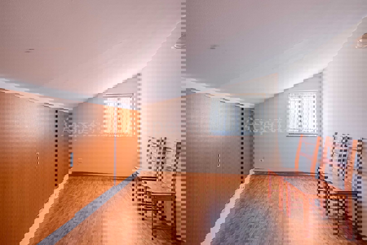 Samostojna družinska hiša, pogled na morje, Banjole, Pula | Istra