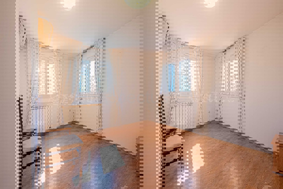 Samostojna družinska hiša, pogled na morje, Banjole, Pula | Istra