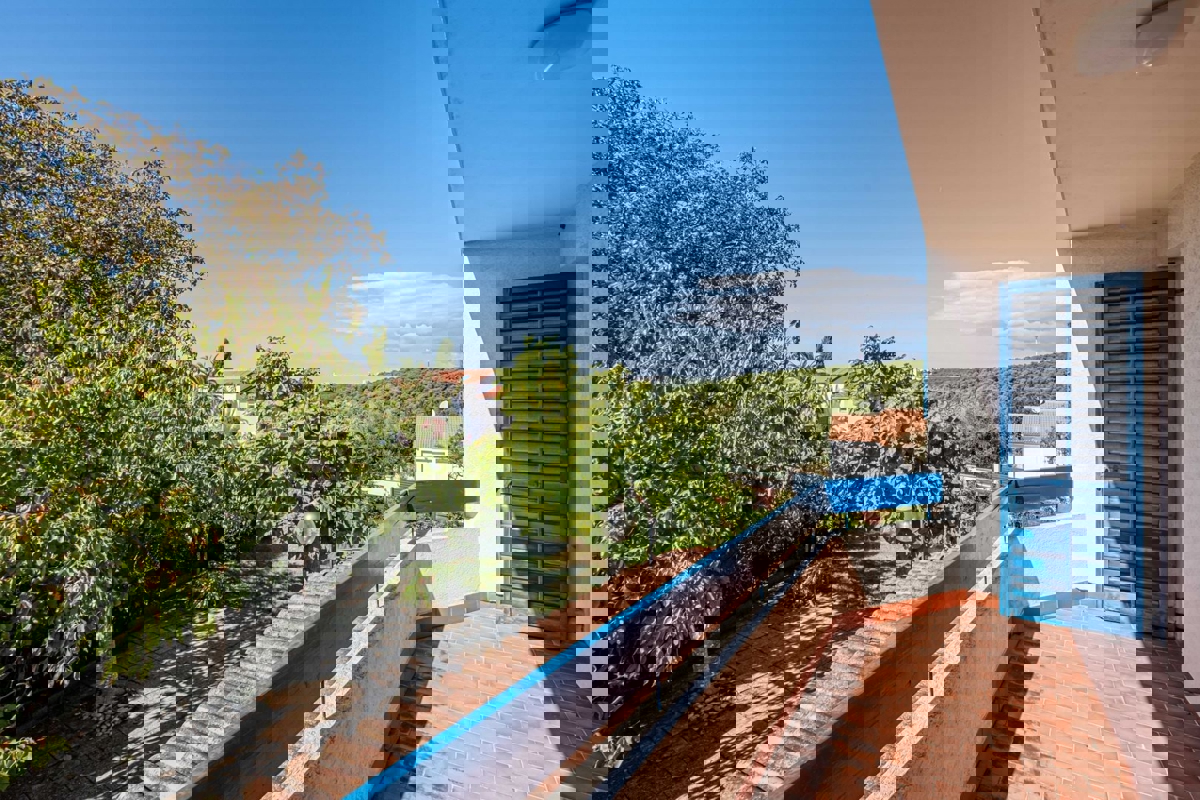 Samostojna družinska hiša, pogled na morje, Banjole, Pula | Istra