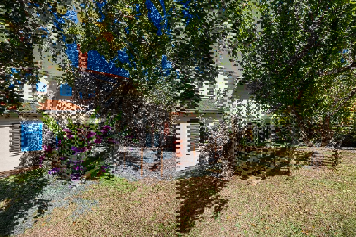 Samostojna družinska hiša, pogled na morje, Banjole, Pula | Istra