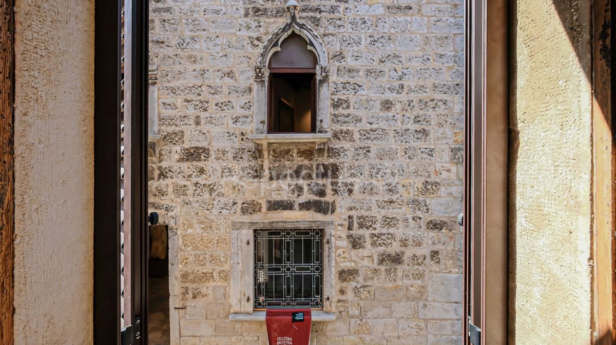 Vodnjan, Kamena kuća za život i poslovanje, Istra