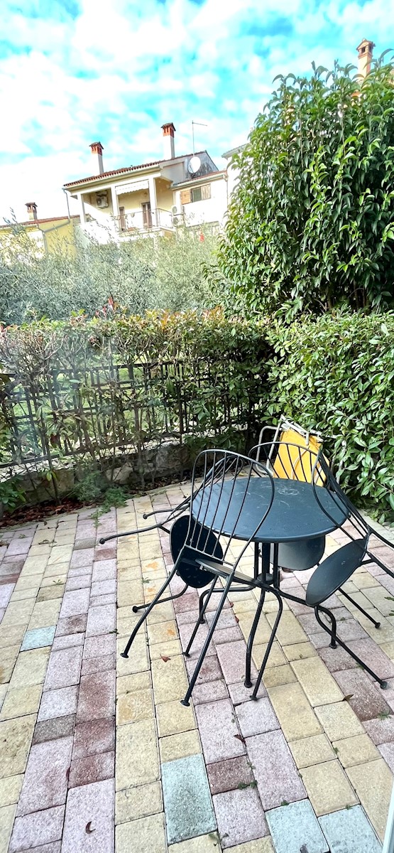 V centru Rovinja,3 studio apartmaji in majhna hiša