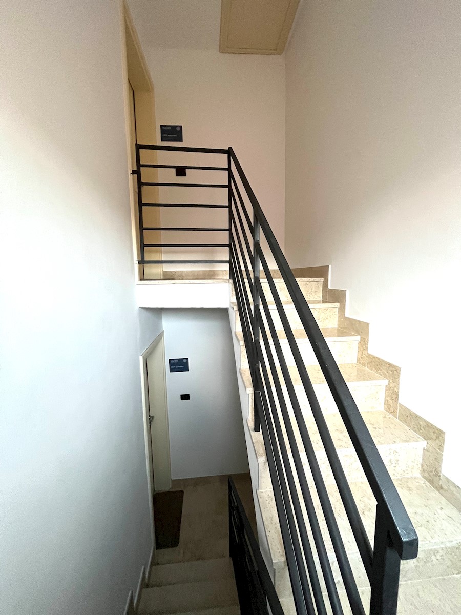 V centru Rovinja,3 studio apartmaji in majhna hiša