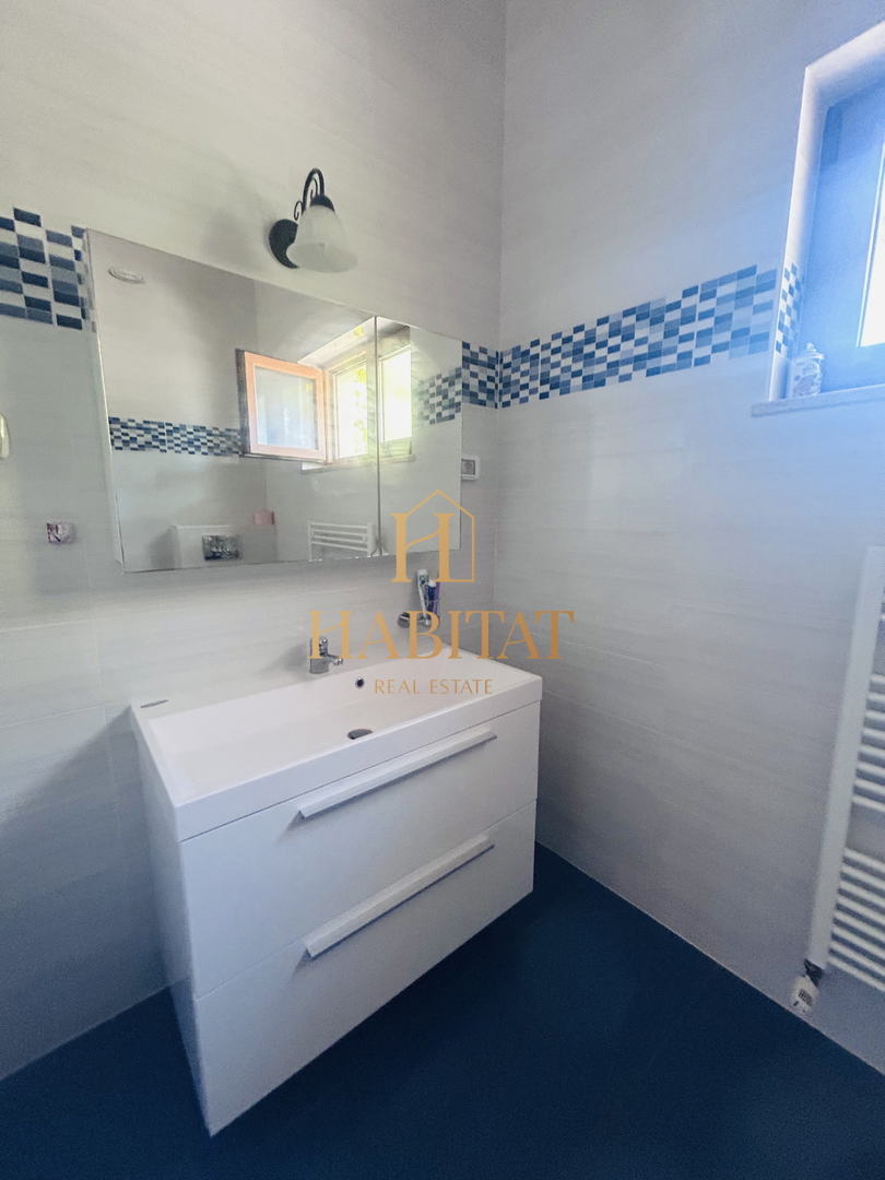 Istra, Umag, hiša 251m2, dvorišče 1276m2, mirna vas