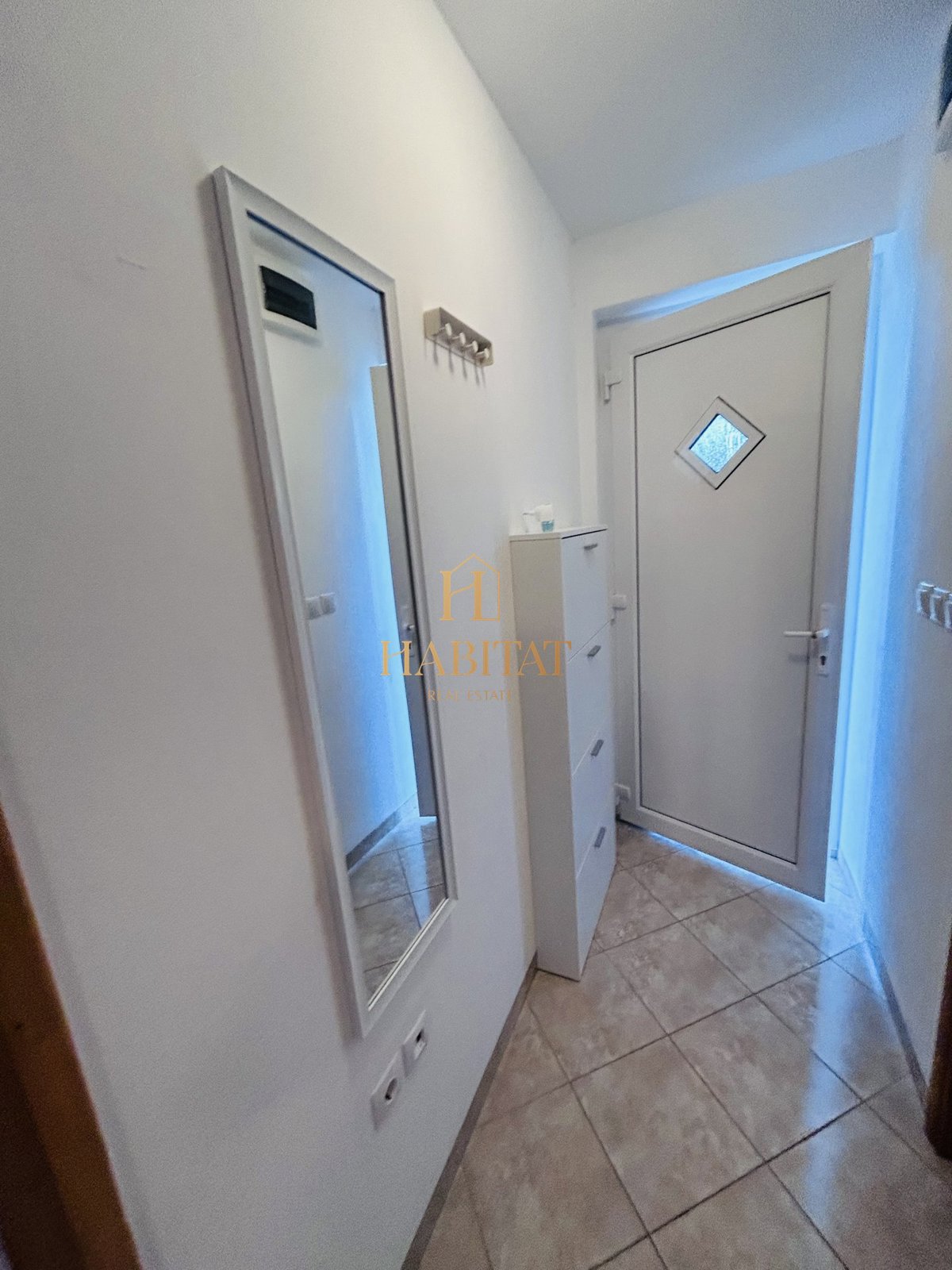 Istra, Ližnjan, apartma 44m2, 2 spalnici, pogled na morje