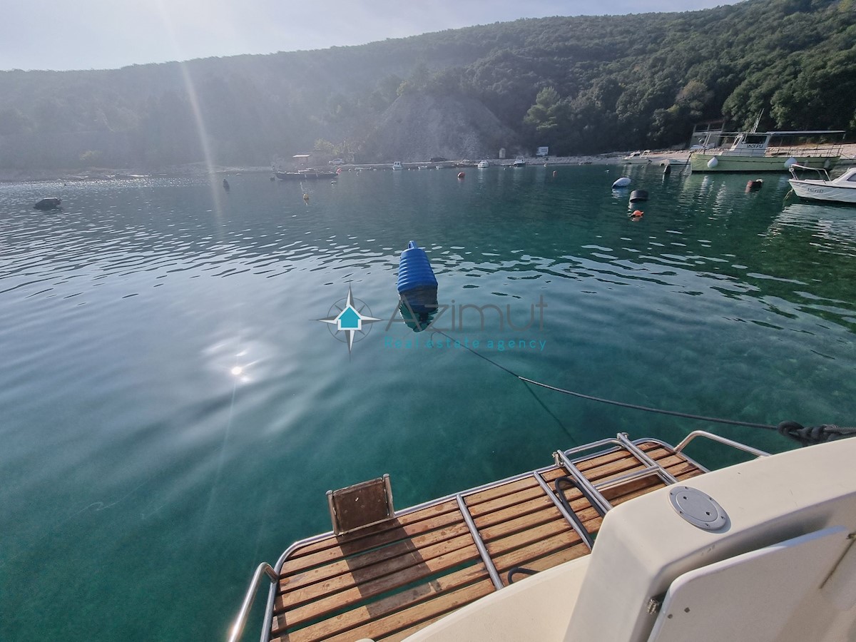 Istra, Rakalj, 70 metrov od morja, kmetijsko zemljišče 439m2