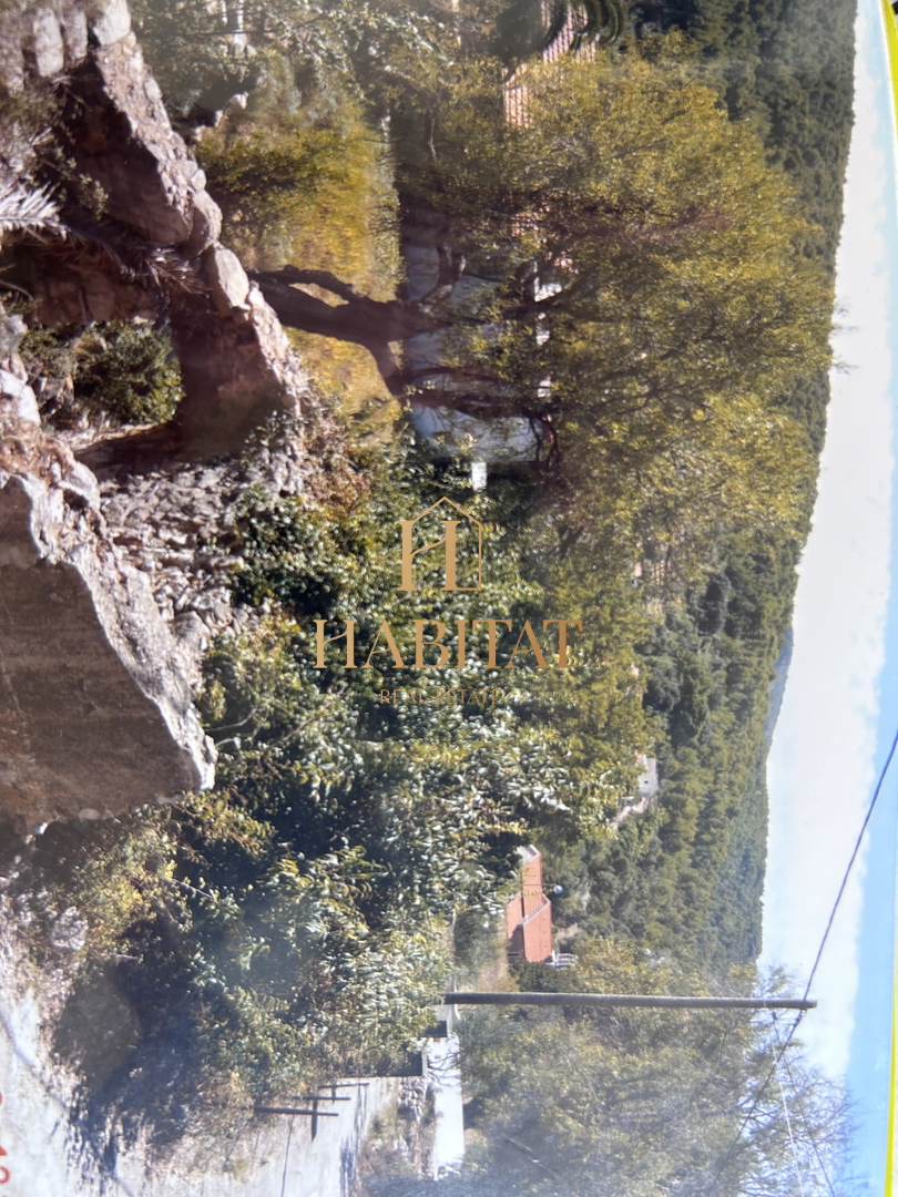 Dalmacija, Hvar, Dol Sv.Ana, hiša 46m2 z zazidljivo parcelo 650m2