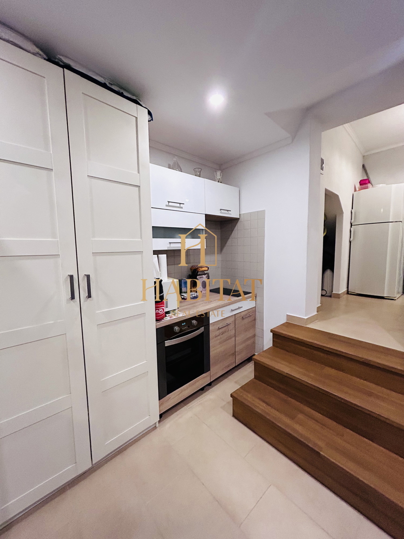 Istra, Buje, popolnoma prenovljeno stanovanje 30m2 , pritličje, center