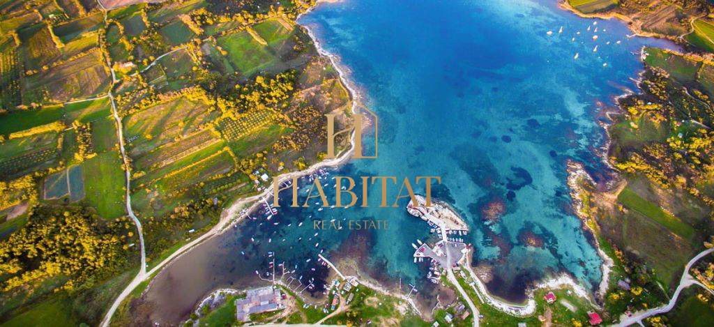 Istra, Ližnjan, GRADBENO DOVOLJENJE, dvoetažni projekt, zazidljivo zemljišče 770m2