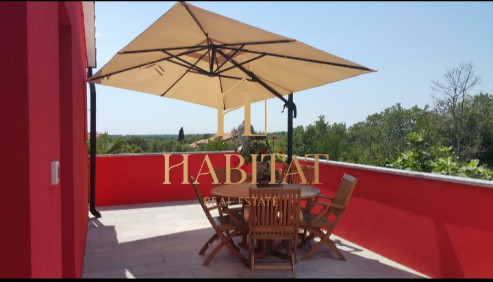 Istra, Valica, samostojna hiša s 4 apartmaji