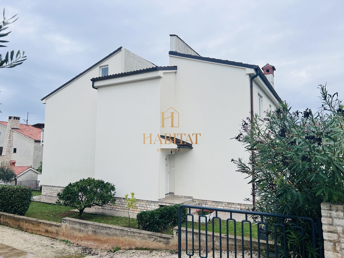 Istra, Medulin, Pješčana Uvala, Vila 330m2 s 6 apartmaji, apartma 140m2