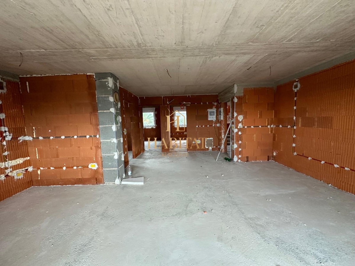 Istra, Umag, Zambratija, stanovanje 69,21 m2, 2 spalnici, 2 kopalnici, 3.500 €/m2