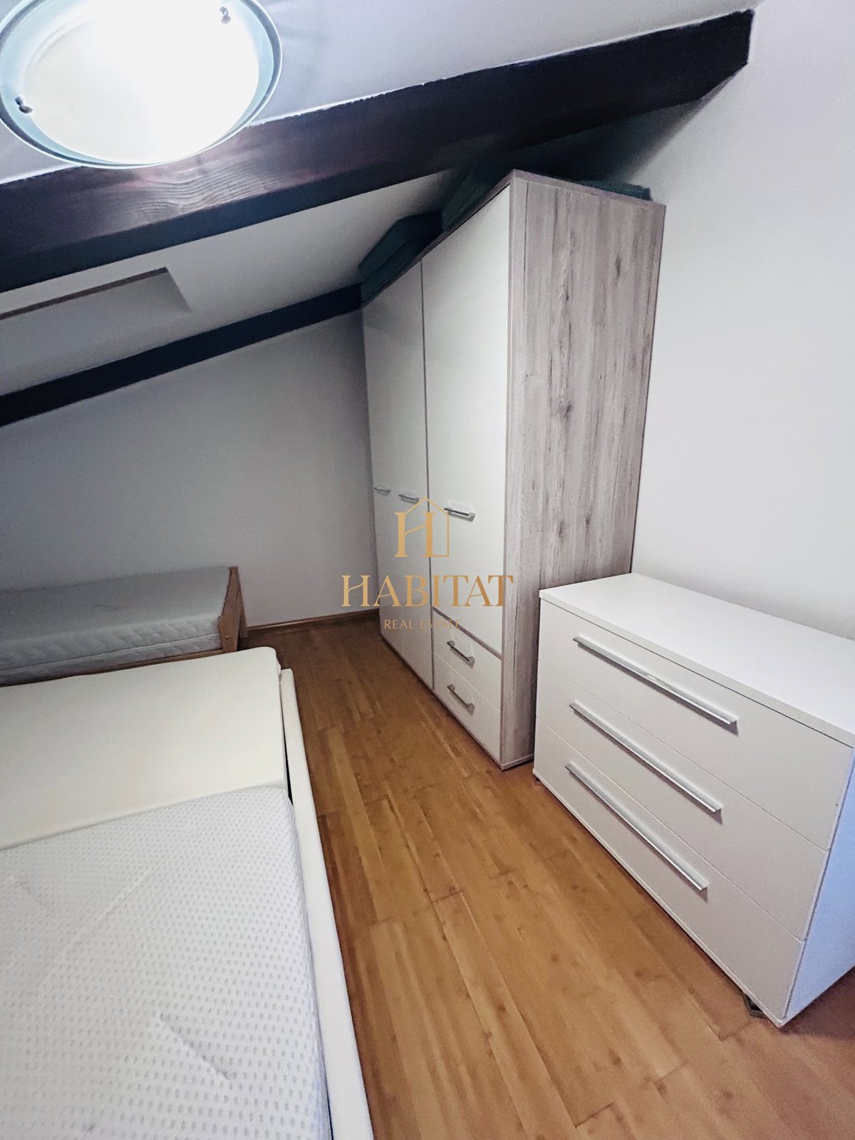 Istra, Umag, center, dva apartmaja, 137m2, 3s, 40m od morja