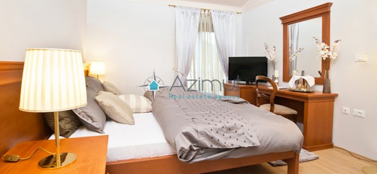 Istra, Savudrija, hotel, restavracija, terasa, parkirišče, sobe, apartma, kompletno opremljeno