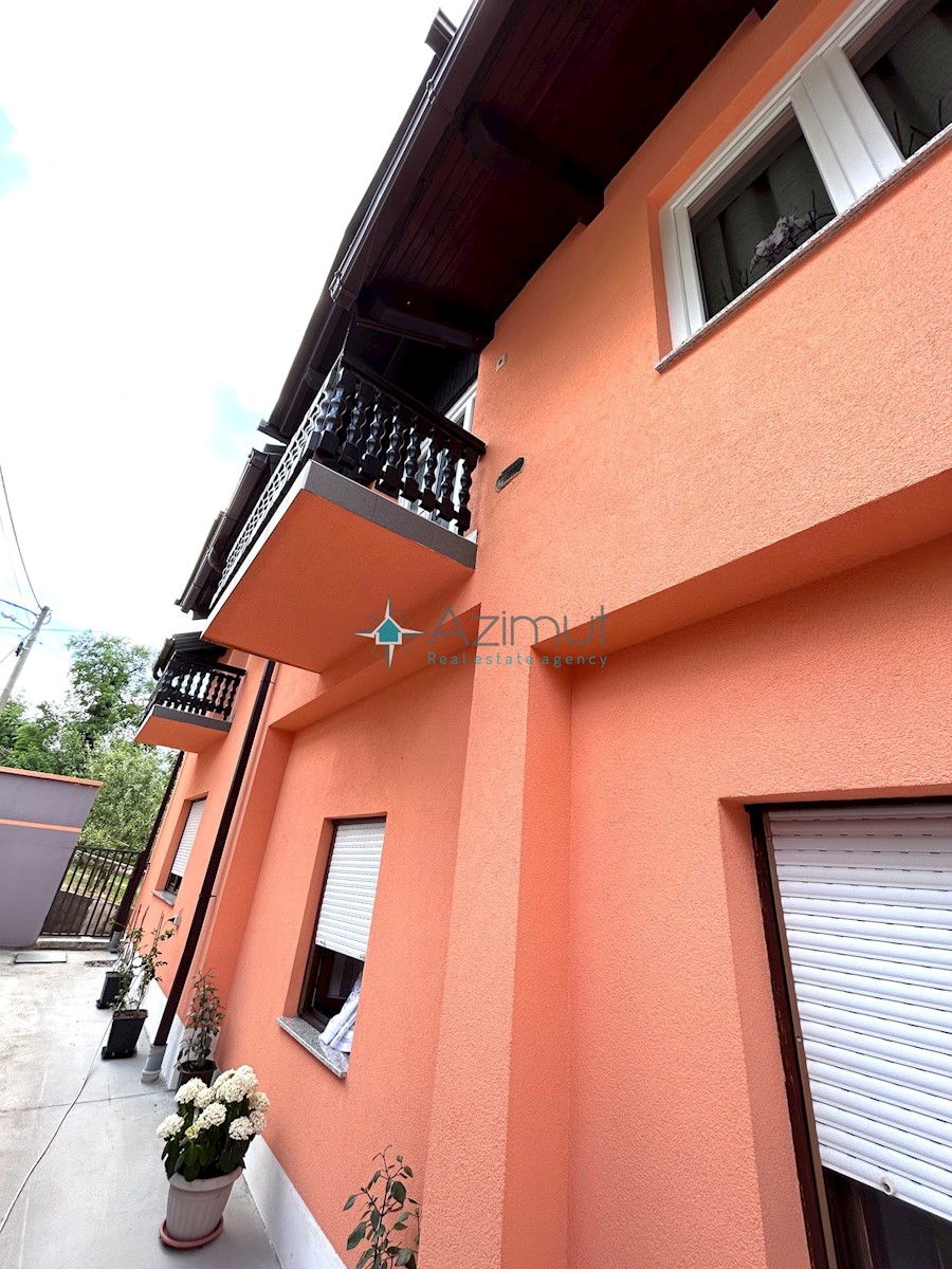 Zagreb, Kustošija, prodaja, hiša 218m2, 3 apartmaji, 1 garsonjera, vodnjak