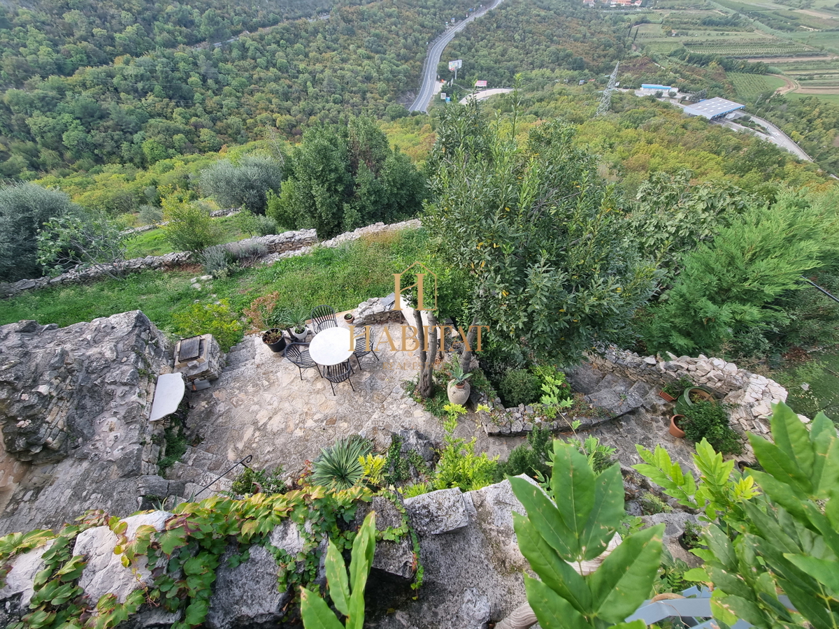Istra, Kaštel, UNIKATNA Vila s čudovitim pogledom na morje