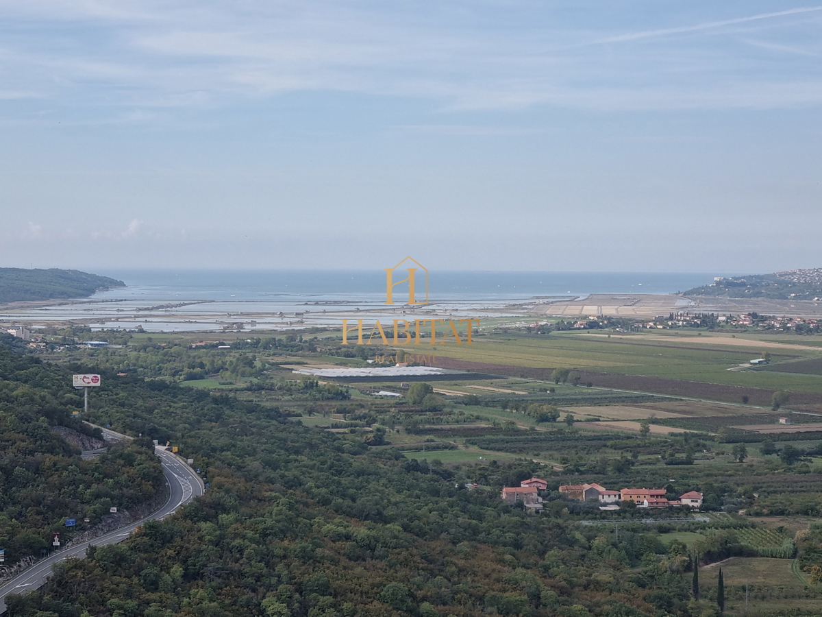 Istra, Kaštel, UNIKATNA Vila s čudovitim pogledom na morje