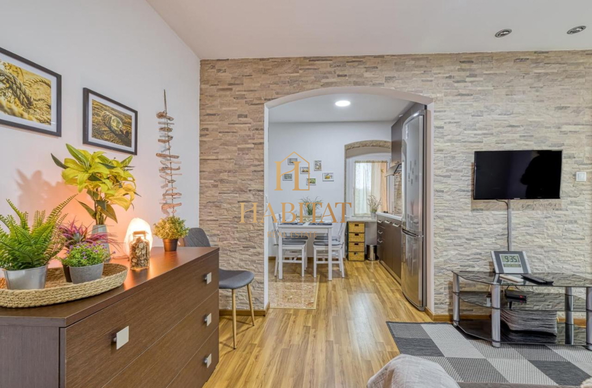 Matulji, Jušići, prodamo dva apartmaja, 38m2 + 24m2