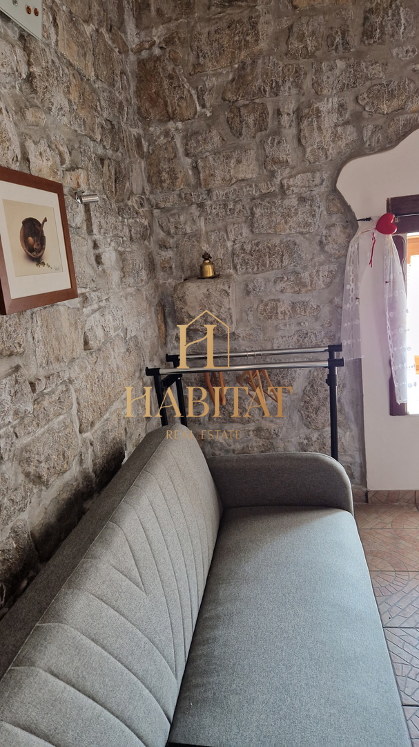 Matulji, Jušići, prodamo dva apartmaja, 38m2 + 24m2