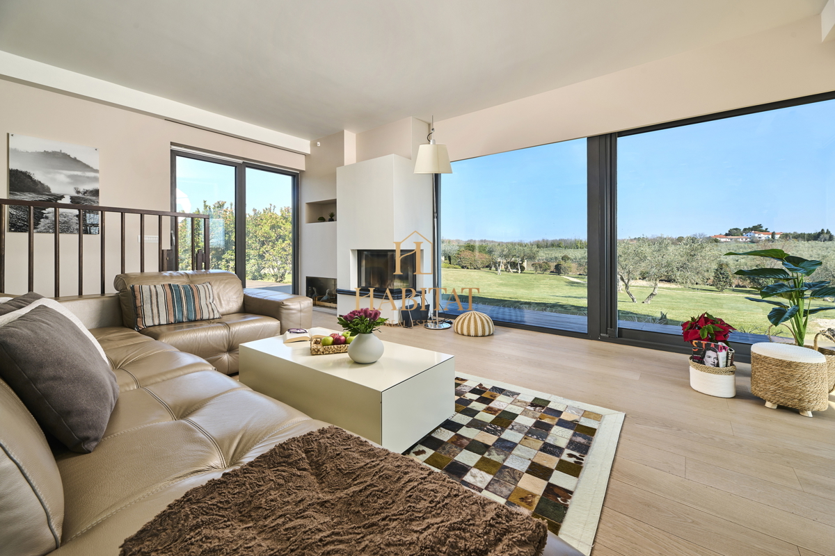 Istra, Zambratija, luksuzna vila 420 m2, 4 spalnice, 4 kopalnice, garaža
