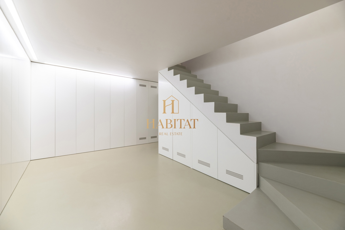 Istra, Zambratija, luksuzna vila 420 m2, 4 spalnice, 4 kopalnice, garaža