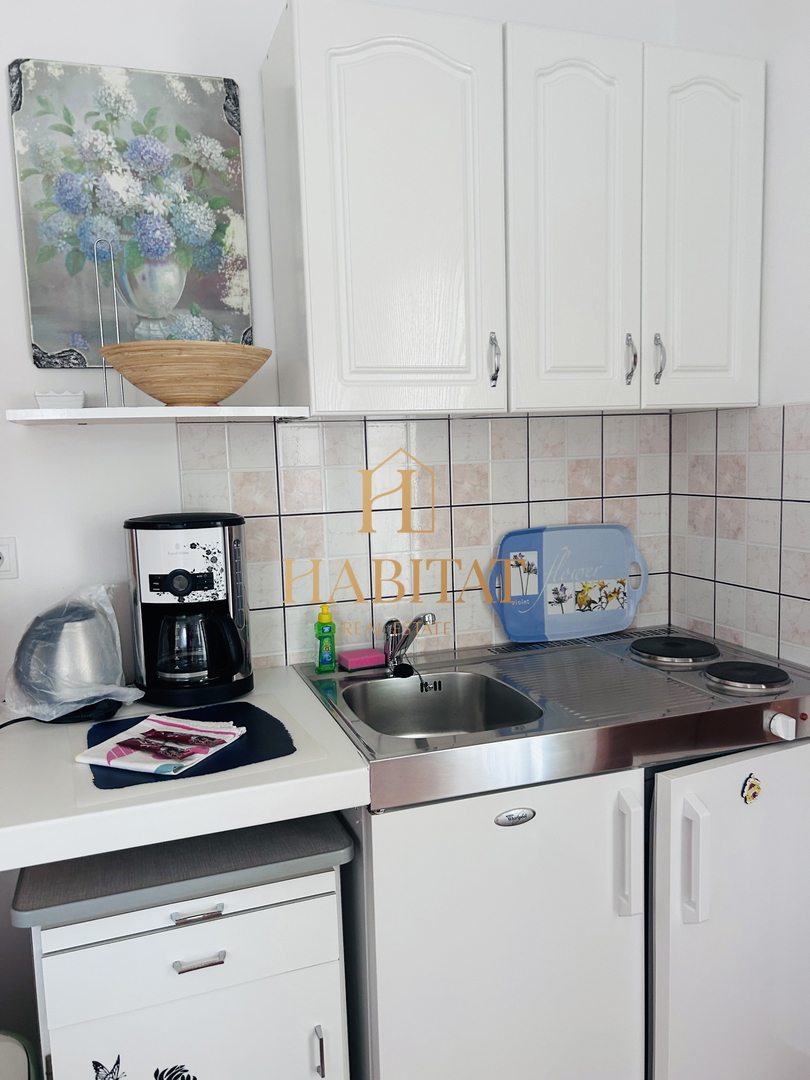 Istra, Medulin, garsonjera 25m2, parking, terasa