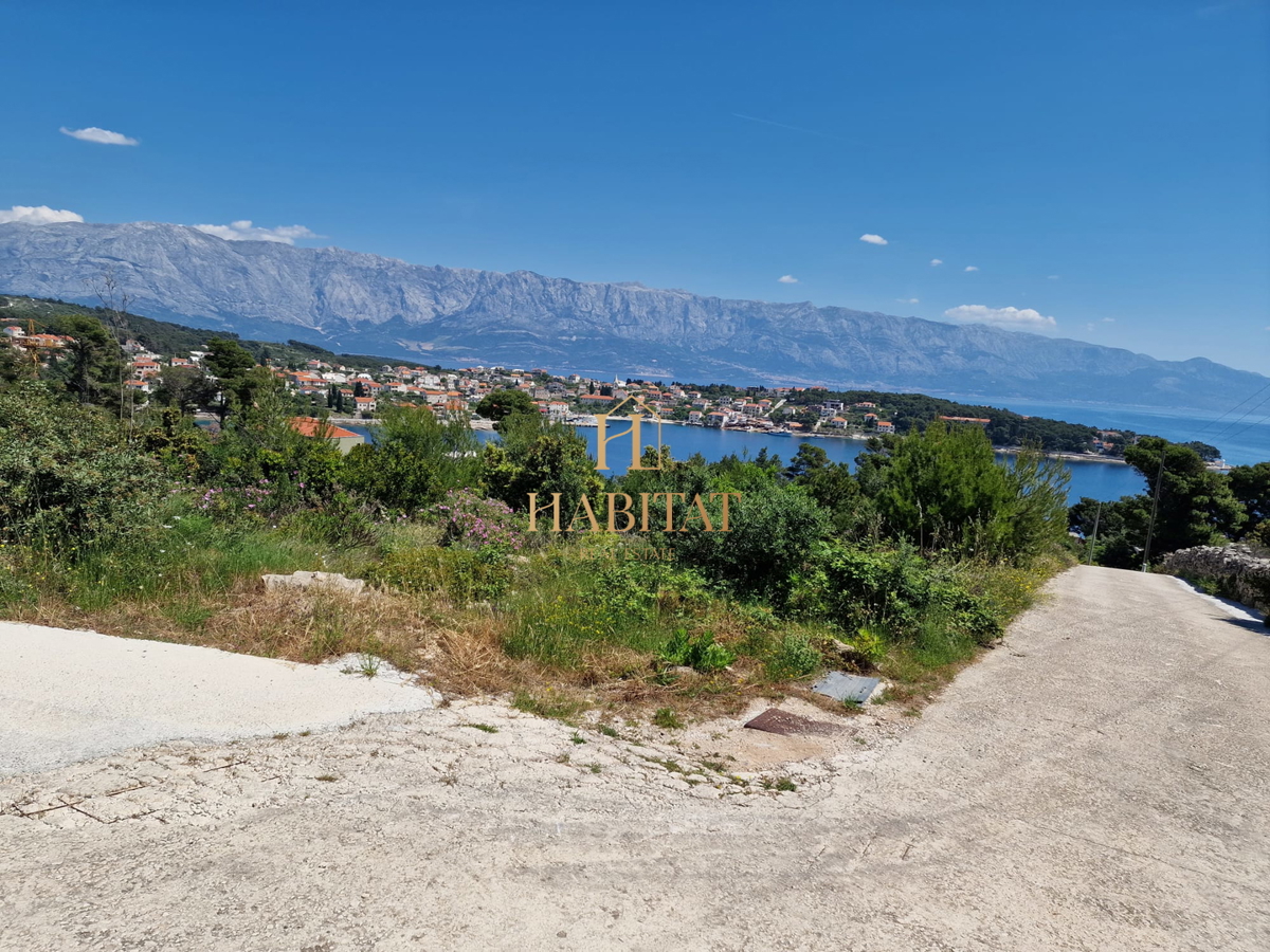 Dalmacija, Sumartin, gradbeno zemljišče 653m2, vsa infrastruktura, pogled na morje, 100m od morja