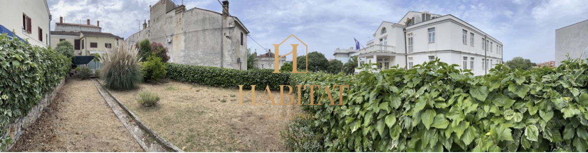 Istra, Pula center, hiša 150m2, 3 parkirna mesta, garaža, bližina bolnice