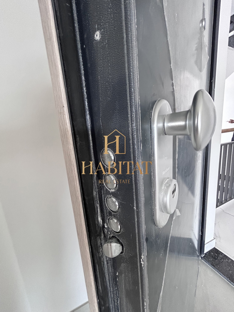 Dalmacija, Okrug Gornji, Penthouse 192m2, odprt pogled na morje