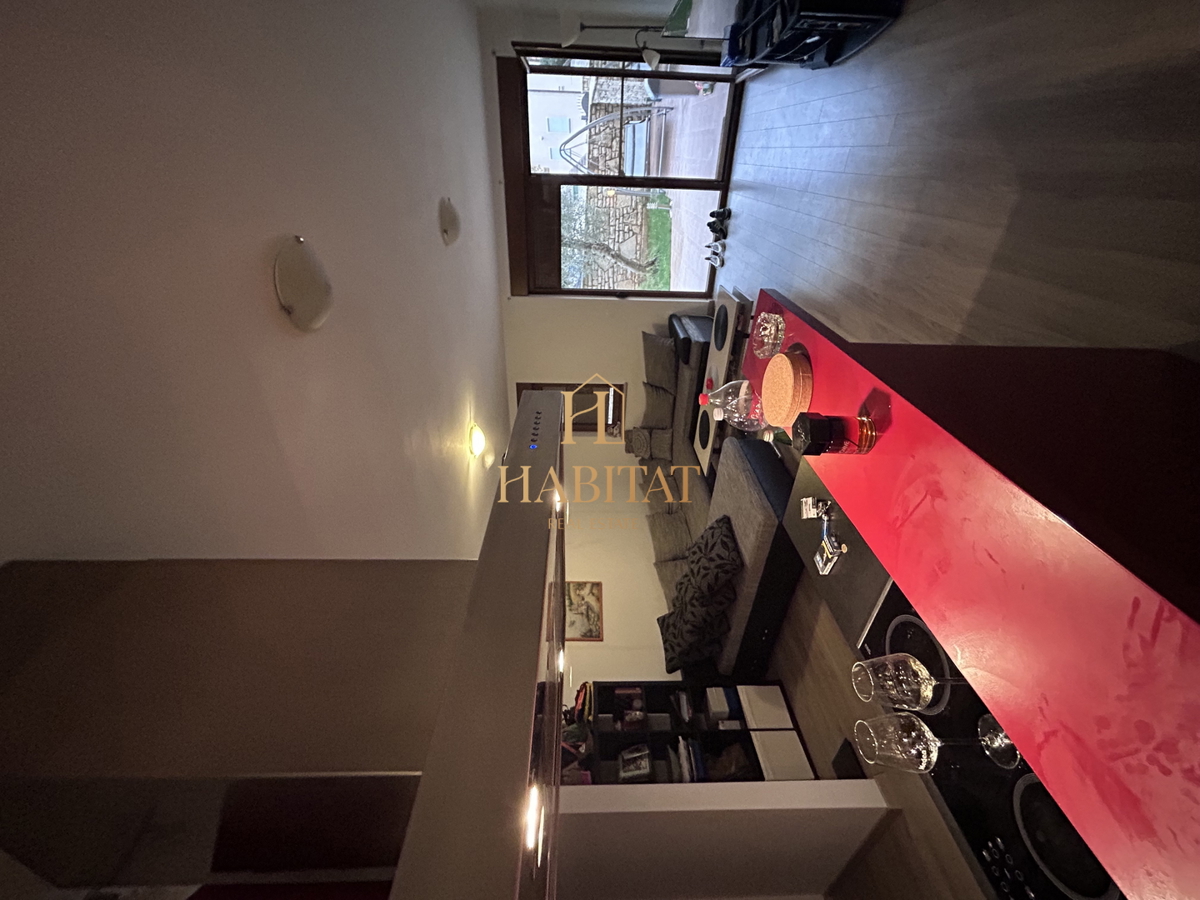 Istra, Ližnjan, apartma 91 m2, 2 spalnici, 2 kopalnici, dvorišče, konoba z žarom