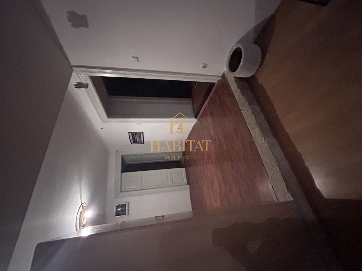 Istra, Buje, dva apartmaja, 50 m2 + 100 m2, 4SS+2 DB