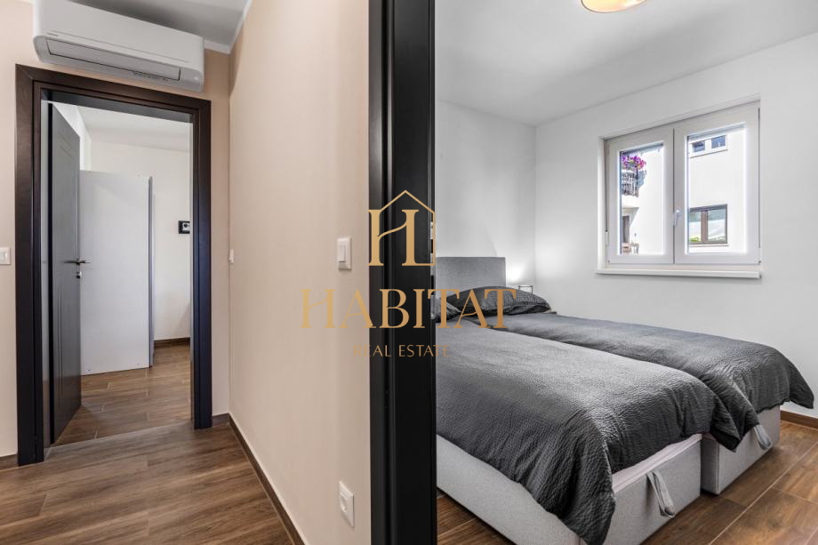 Istra, Poreč, Nova Vas, novogradnja, luksuzno stanovanje 100m2, 2 spalnici, jacuzzi, savna, terasa