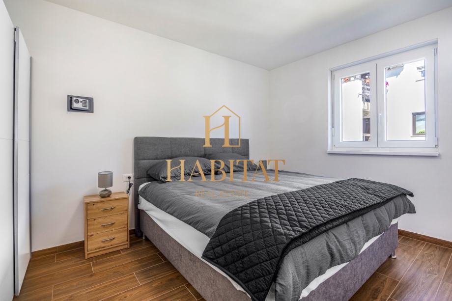 Istra, Poreč, Nova Vas, novogradnja, luksuzno stanovanje 100m2, 2 spalnici, jacuzzi, savna, terasa