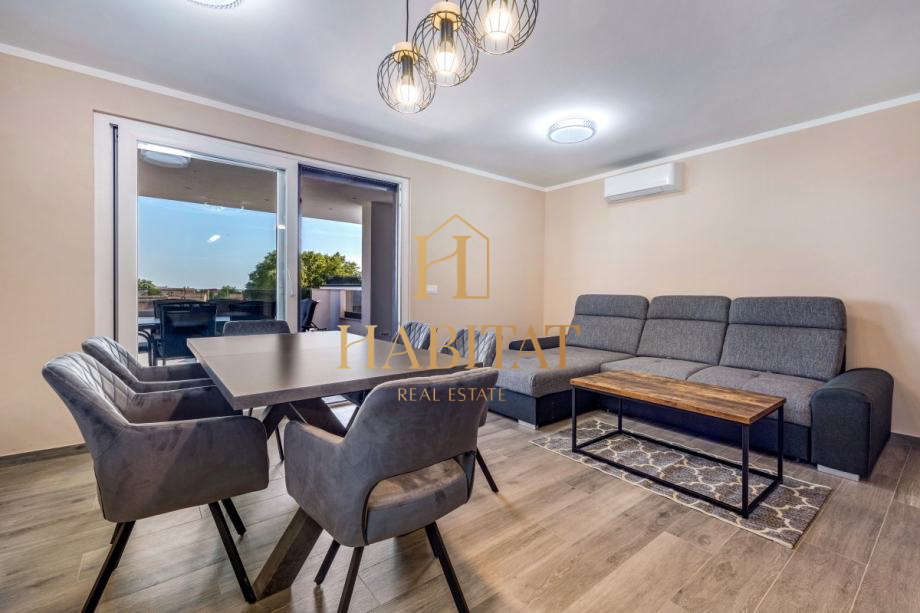 Istra, Poreč, Nova Vas, novogradnja, luksuzno stanovanje 100m2, 2 spalnici, jacuzzi, savna, terasa