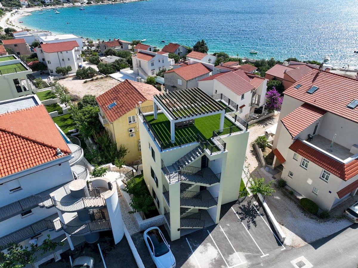 Dalmacija prodaja apartma 100 m od plaže!!