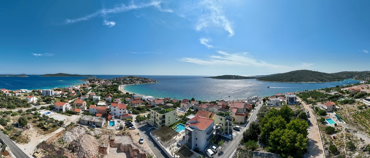 Dalmacija prodaja apartma 100 m od plaže!!