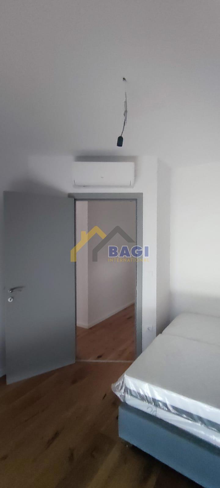 Pula-Penthouse 120m2-Novogradnja-2 parkirni mesti-opremljeno