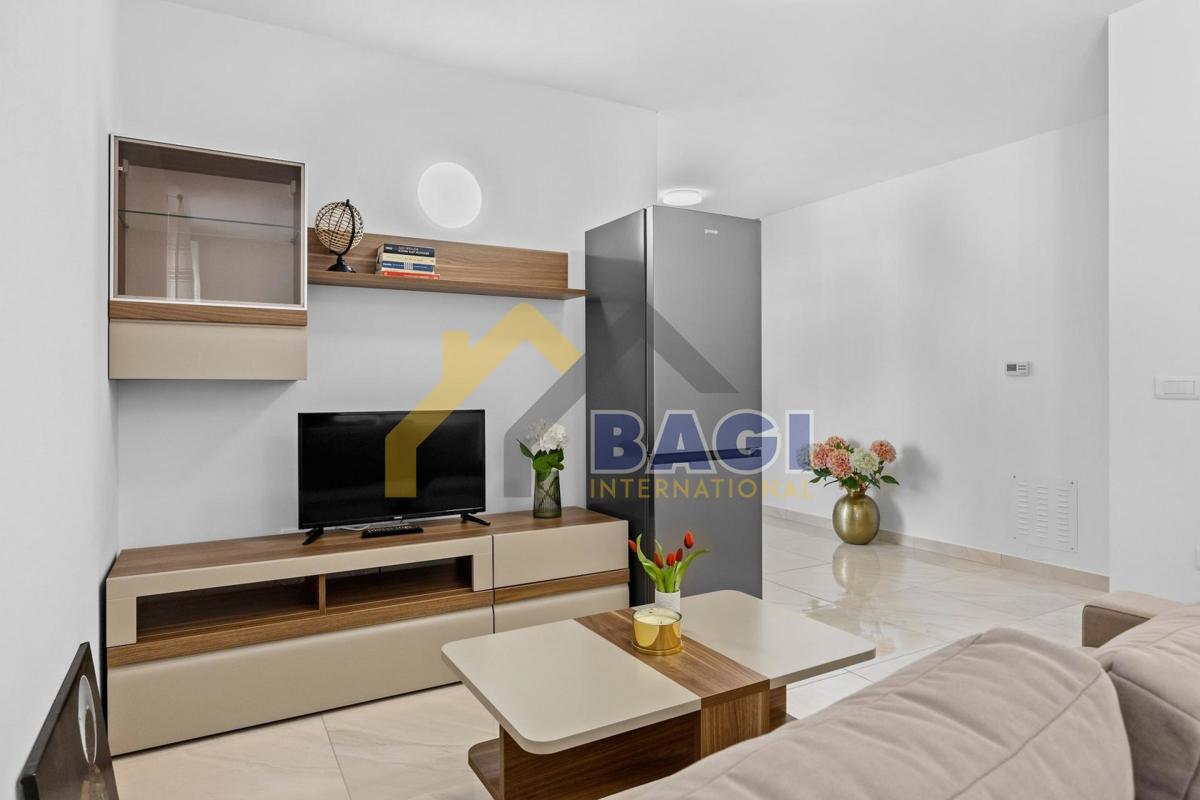 Dvosobno stanovanje v Peroju