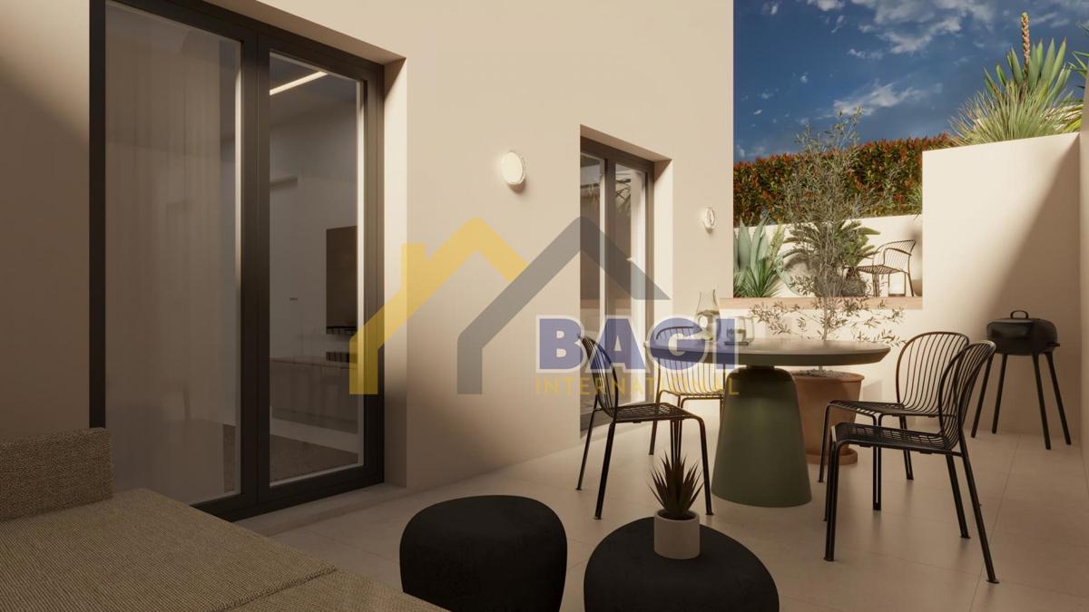 Luksuzno stanovanje, prva vrsta ob morju s privatno teraso – Medulin