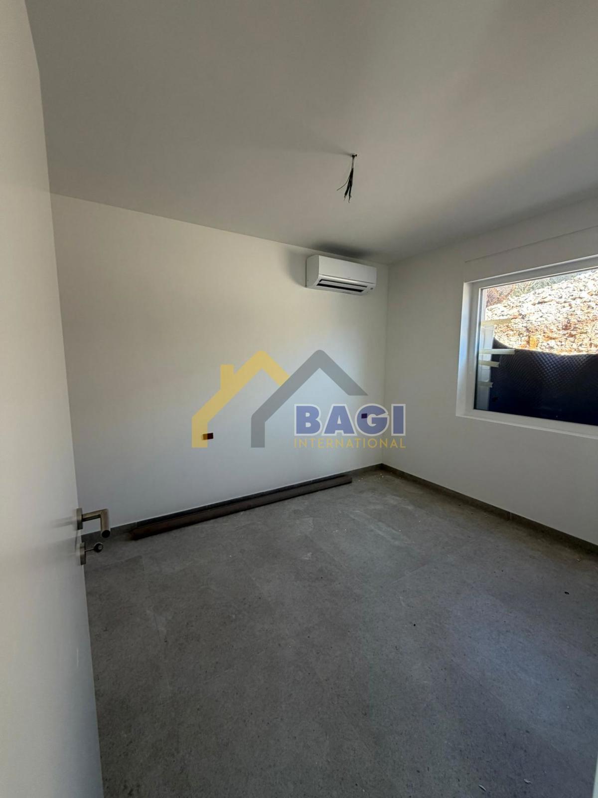 Luksuzno stanovanje, prva vrsta ob morju s privatno teraso – Medulin