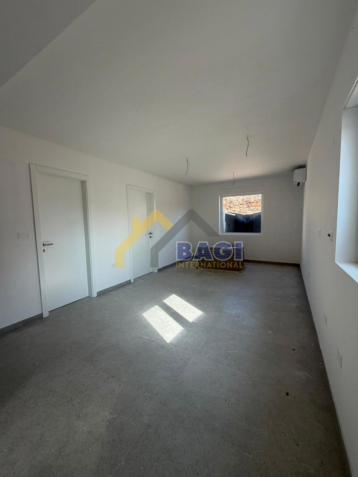 Luksuzno stanovanje, prva vrsta ob morju s privatno teraso – Medulin