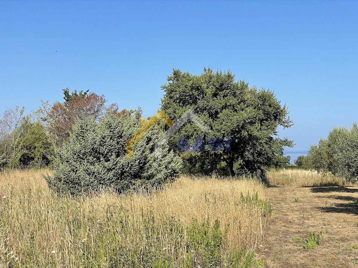 Gradbena zemljišča Zaton, Nin, 696m2