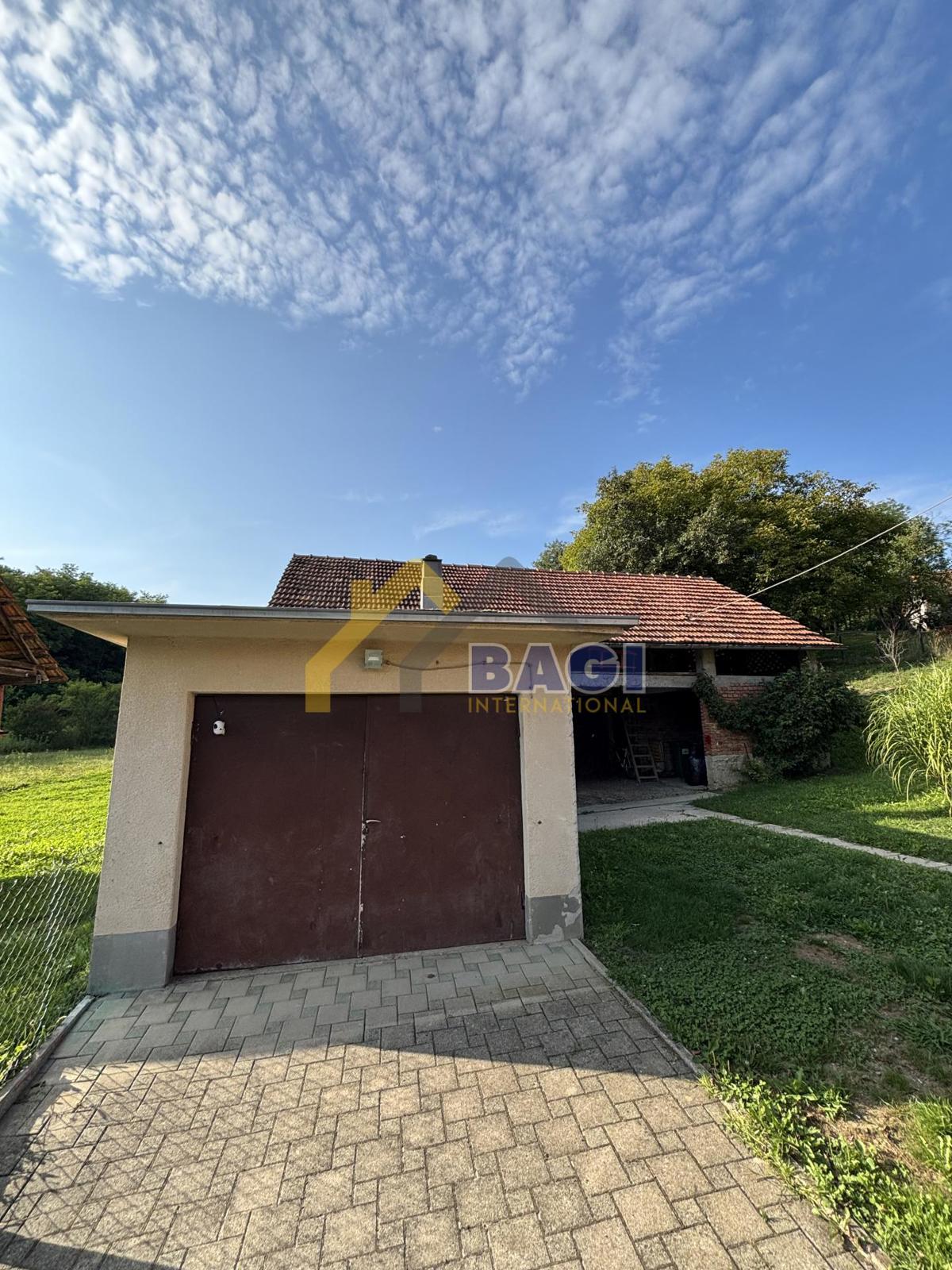 Hiša Prosenik Začretski, Zabok, 150m2