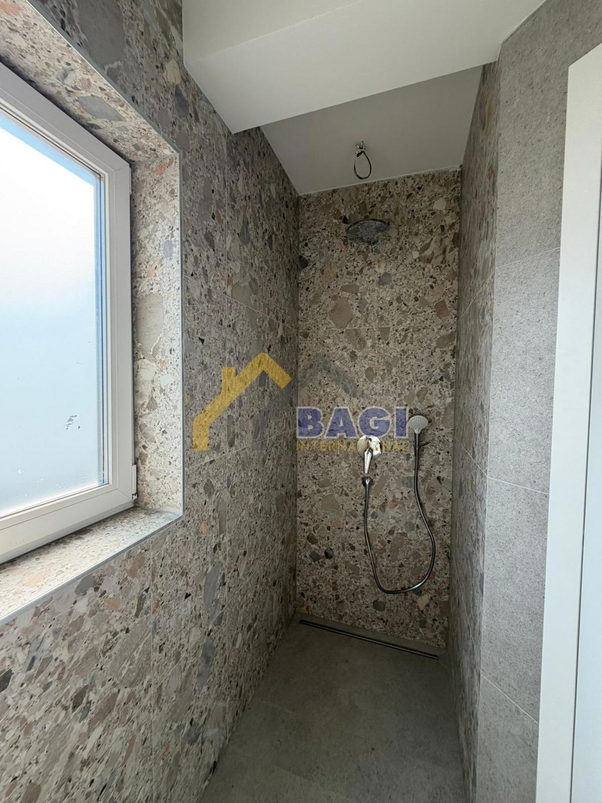 Prva vrsta ob morju! Stanovanje 88 m² v novogradnji, Medulin