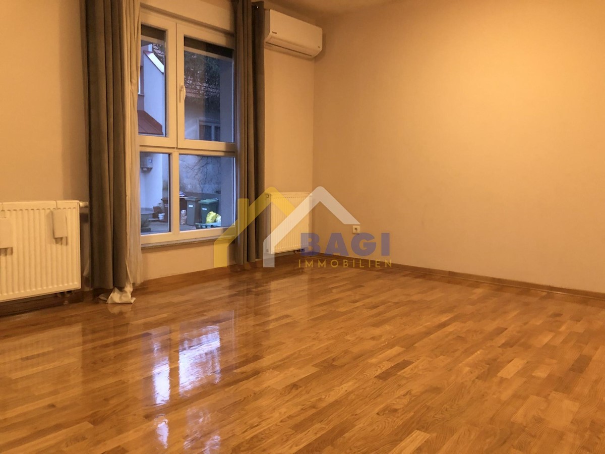 Apartmaj Gajevo, Trešnjevka - Jug, 95m2