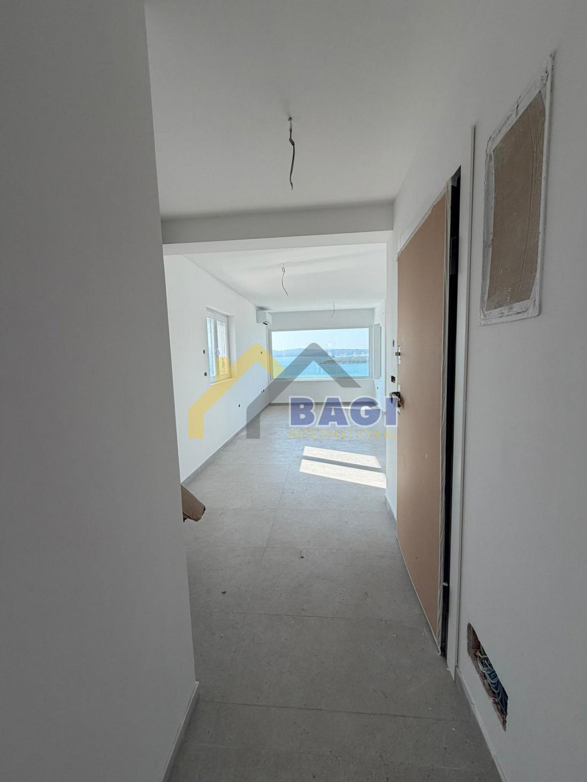 Ekskluzivni penthouse v prvi vrsti ob morju – Novogradnja Medulin