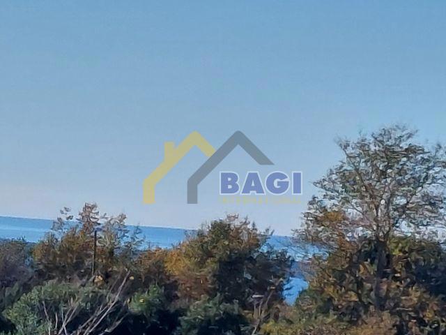 VRHUNSKA LOKACIJA - Gradbena parcela s pogledom na morje!!!