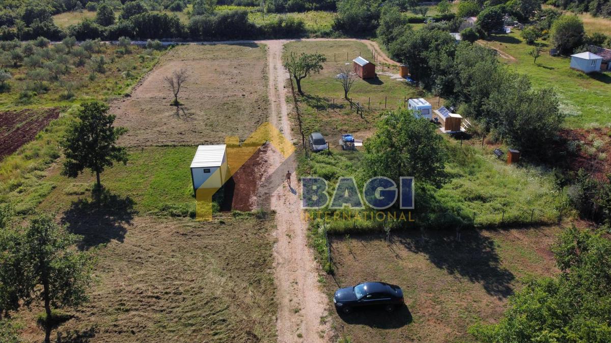 Kmetijsko zemljišče Rovinj, 562m2