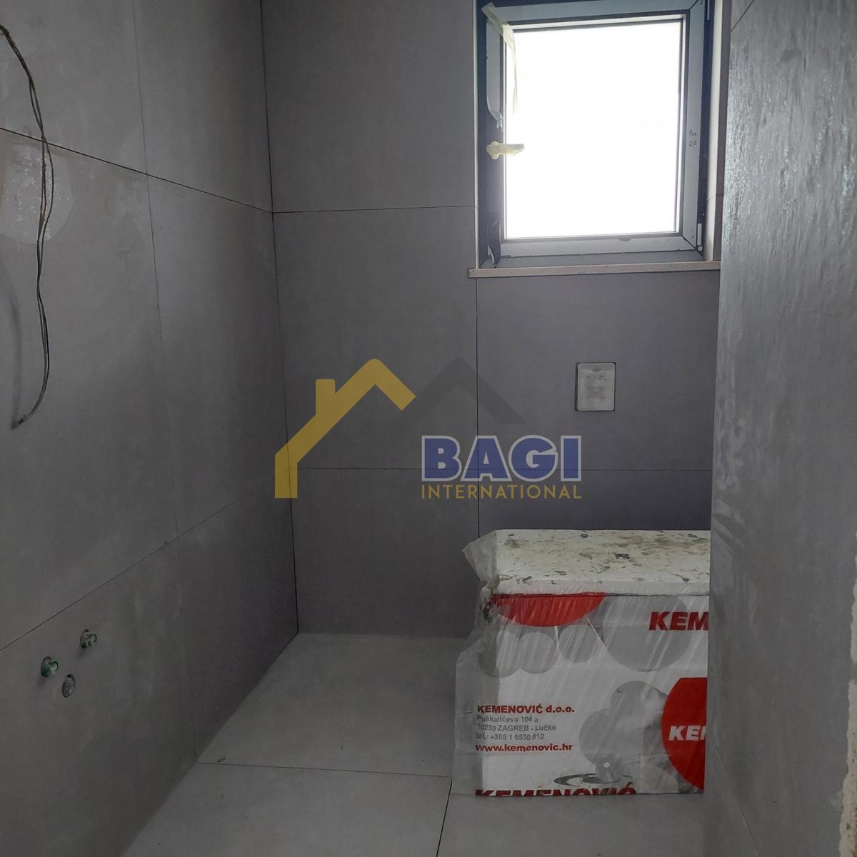 Pula Penthouse 124,44 m2 + garaža + parkirno mesto